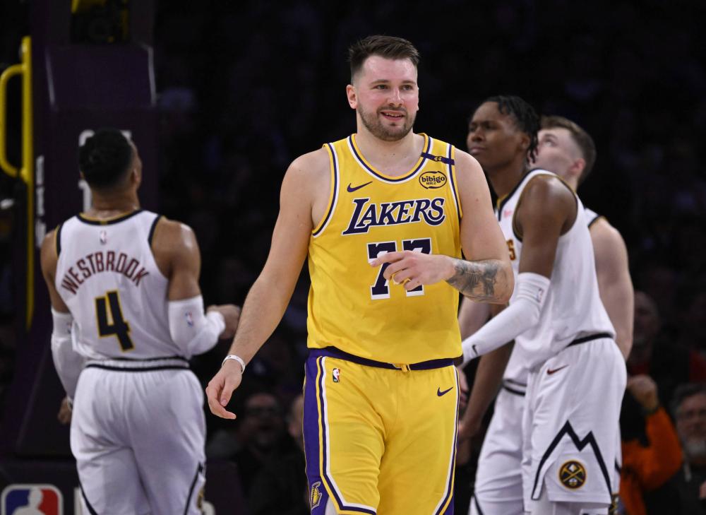 选手齐聚一 选手齐聚一